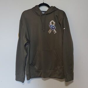 Nike NFL large Tenesse Titans salute to service pullover sweater